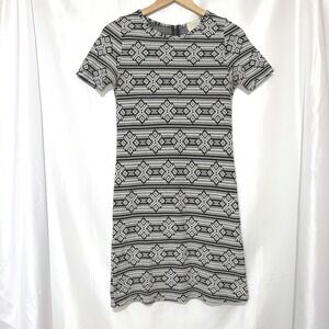 Everly Womens Black White Geometric Tribal Print Shift Dress Short Sleeve S